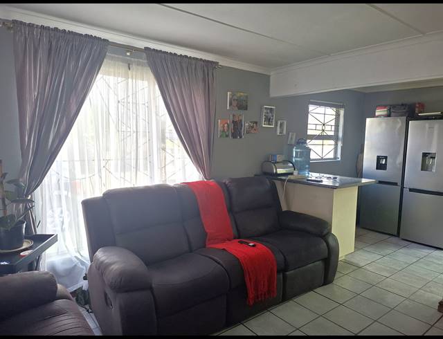 3 BEDROOM HOUSE FOR SALE IN NEW SCHEME